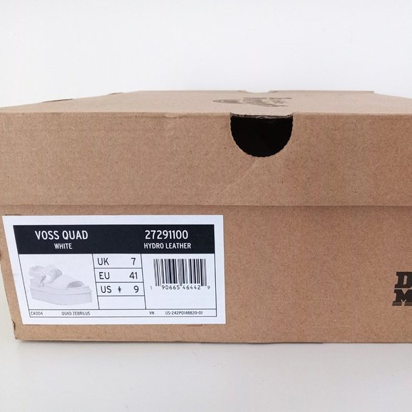 COPY - Dr. Martens Voss Mono Quad Sandals - NWT - US 9 - Picture 13 of 14